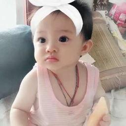 喂宝宝吃哈密瓜的视频播放,哈密瓜喂养视频回顾